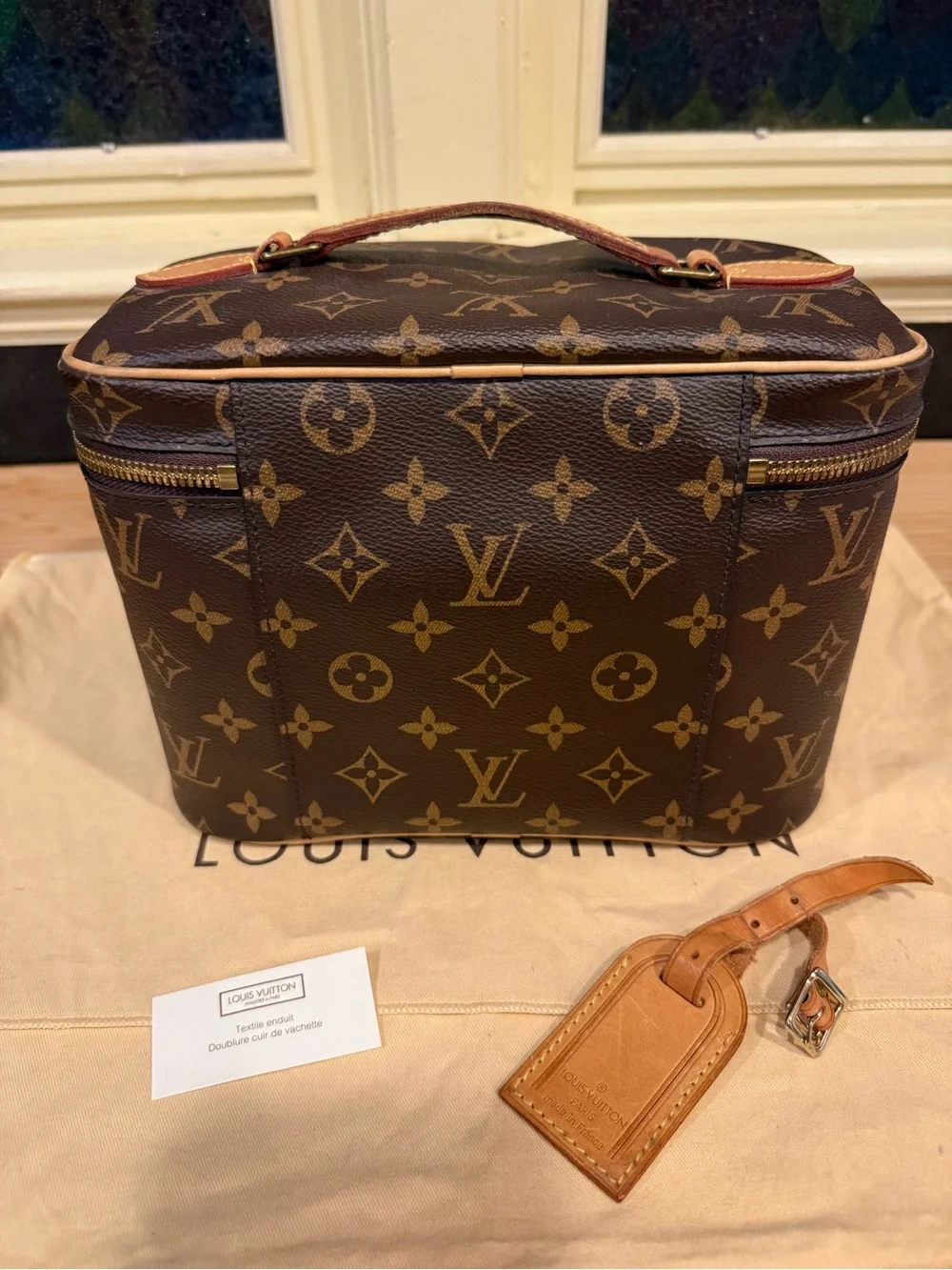 100% authentic Gorgeous Louis Vuitton Nice BB - Picture 2 of 14